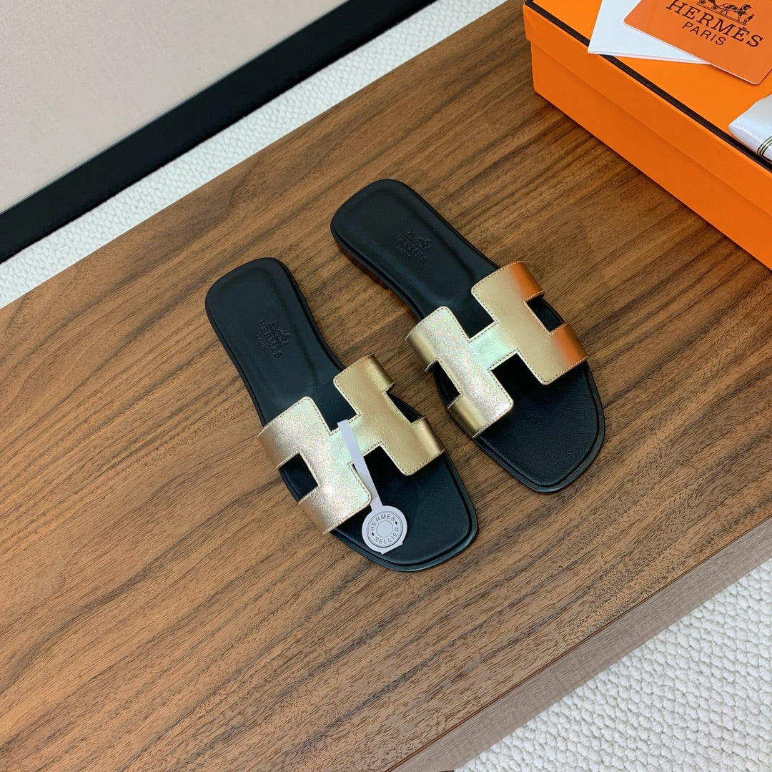0ran Sandal Black Gold Metalic Lambskin